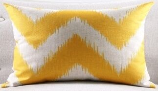 Żółta poduszka dekoracyjna geometryczny wzór podłużna Zygzak ikat Etno skandynawski nowoczesne boho 