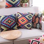Poduszki dekoracyjne etno boho aztec kolorowe na kanapę do salonu
