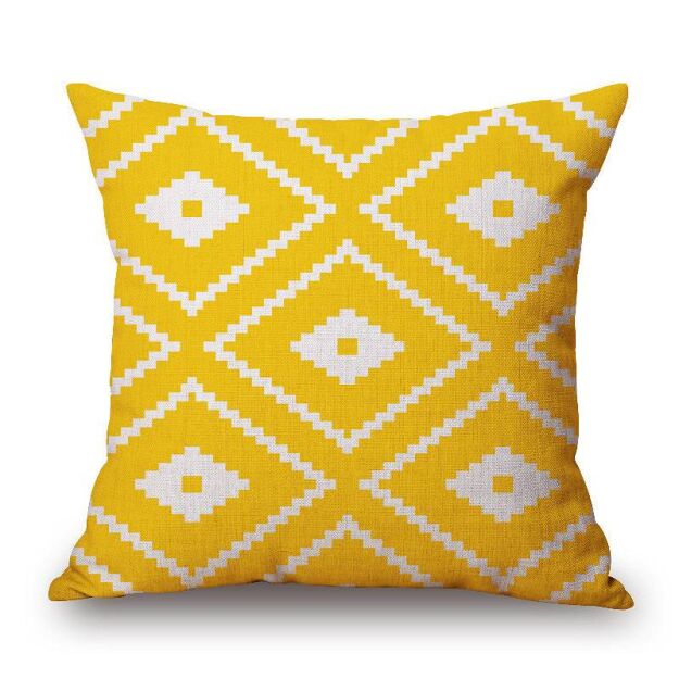 Żółta poduszka ozdobna Etno Aztec