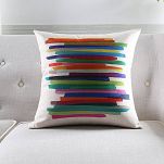 Piękna kolorowa poduszka dekoracyjna tęcza