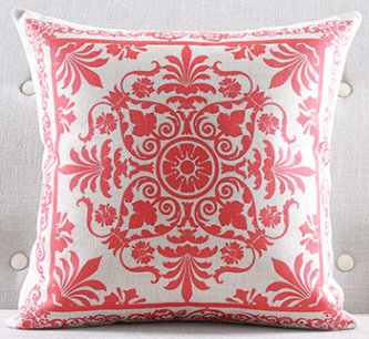 Czerwona poduszka dekoracyjna z wzorem orientalnym boho etno kwiatowy 